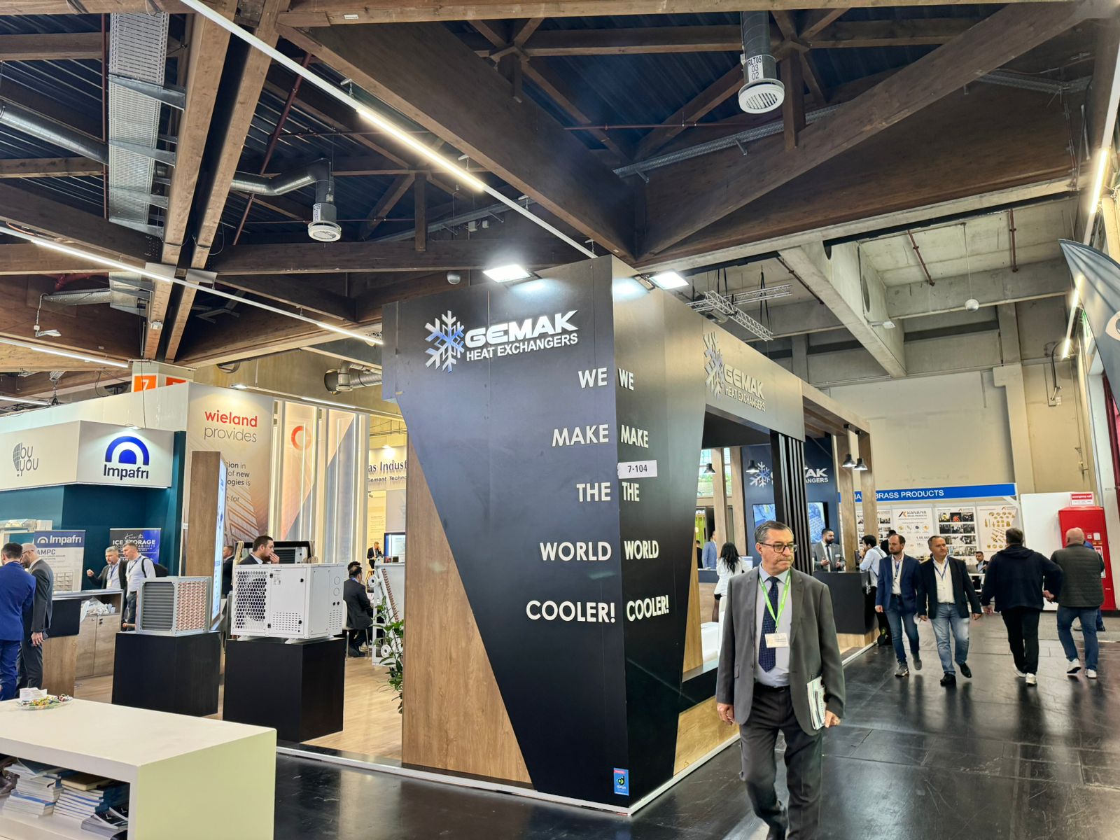 Вывеска международной выставки Chillventa