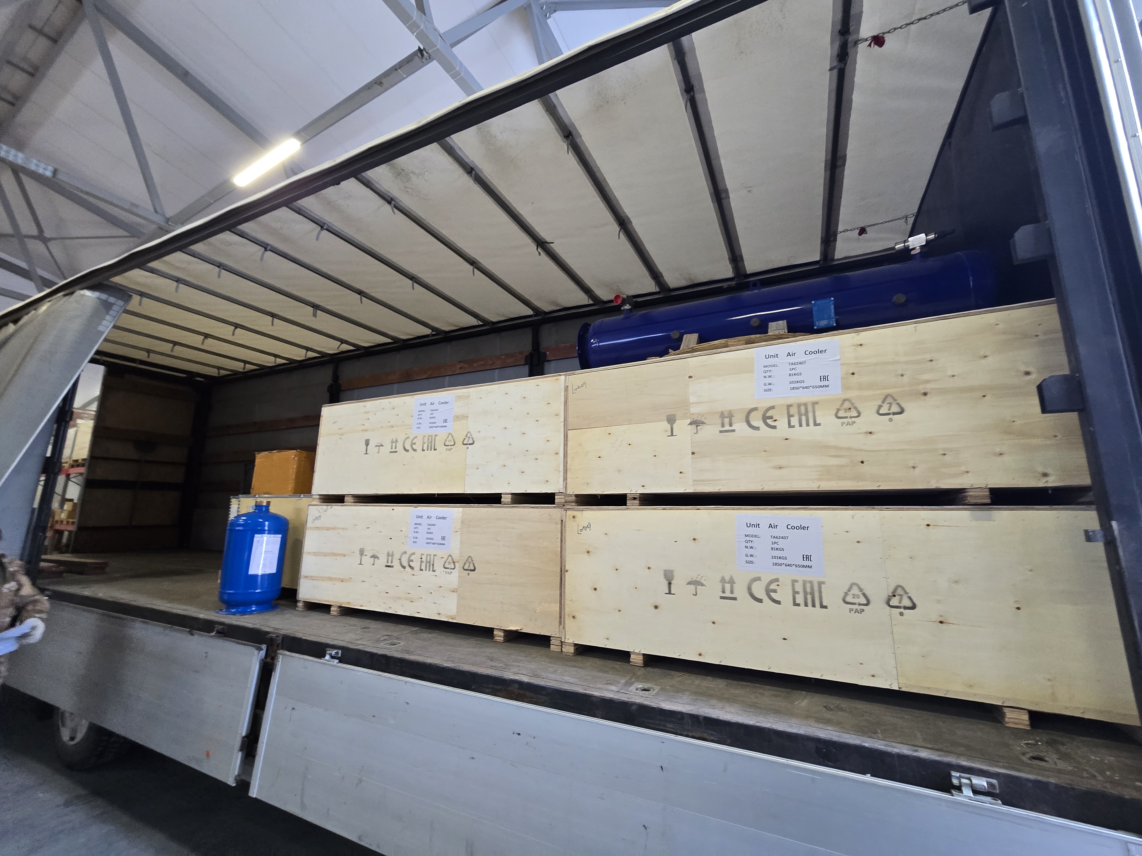 Отгрузка оборудования для отправки клиенту в Волгоград