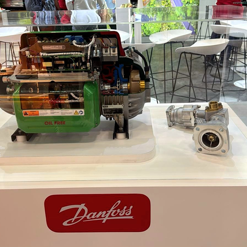 22-25 октября руководство компании посетило международную выставку ISK-SODEX в Стамбуле