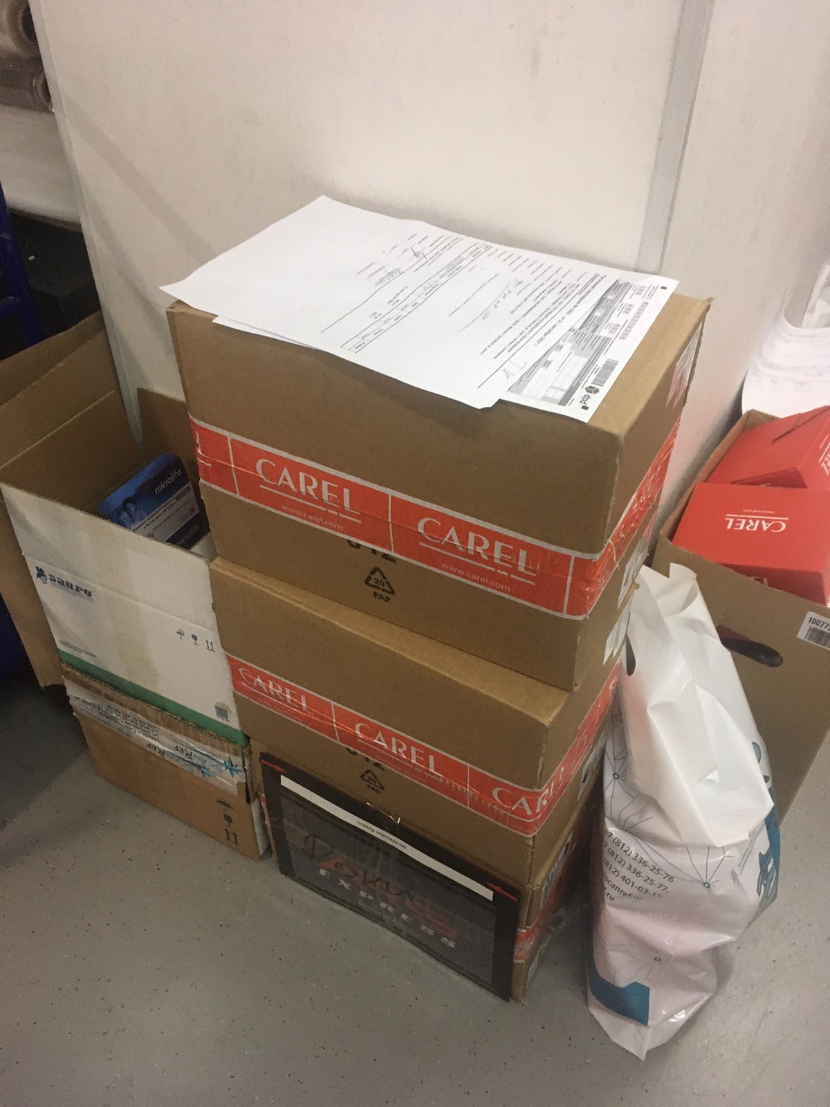Отправка в Екатеринбург продукции CAREL