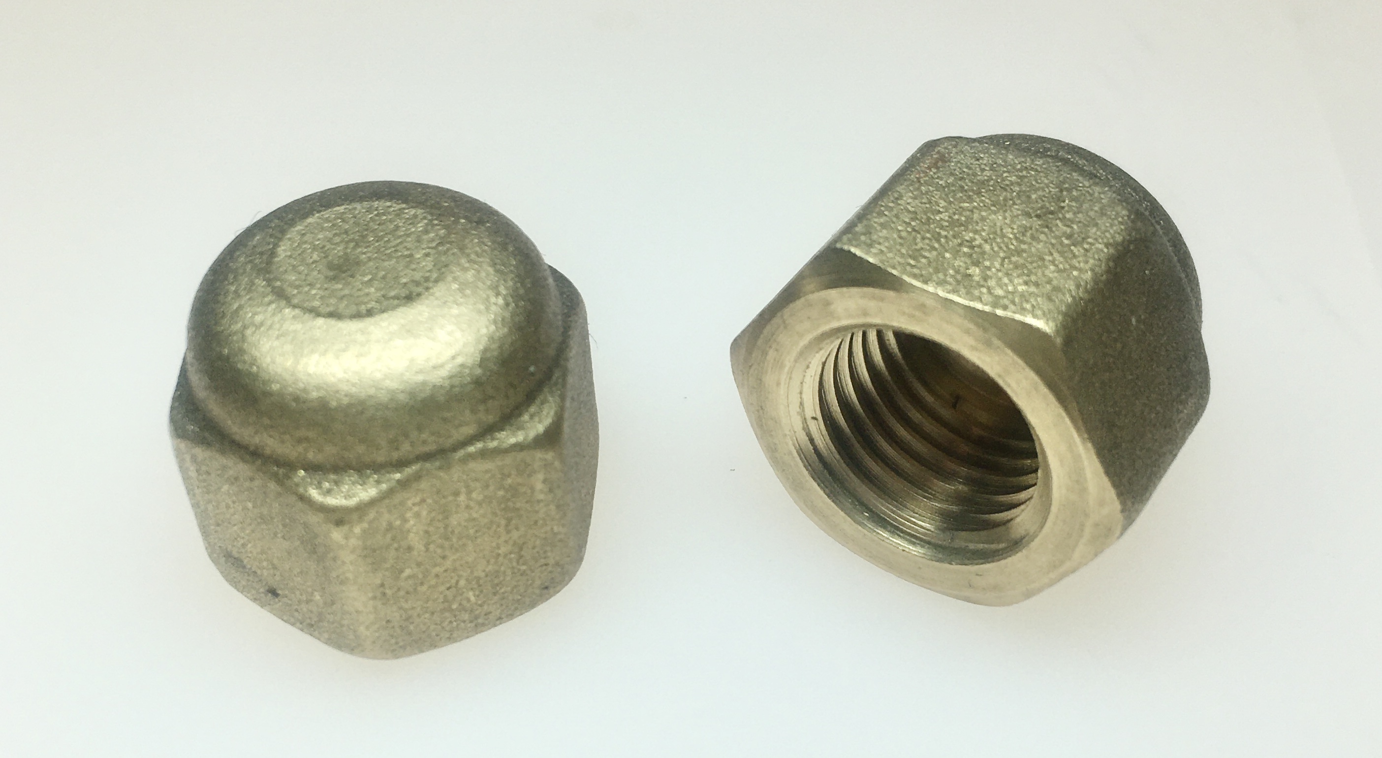 ГАЙКА НАКИДНАЯ  ГЛУХАЯ  Blind Nut 5/16" Flare, 7020/X02