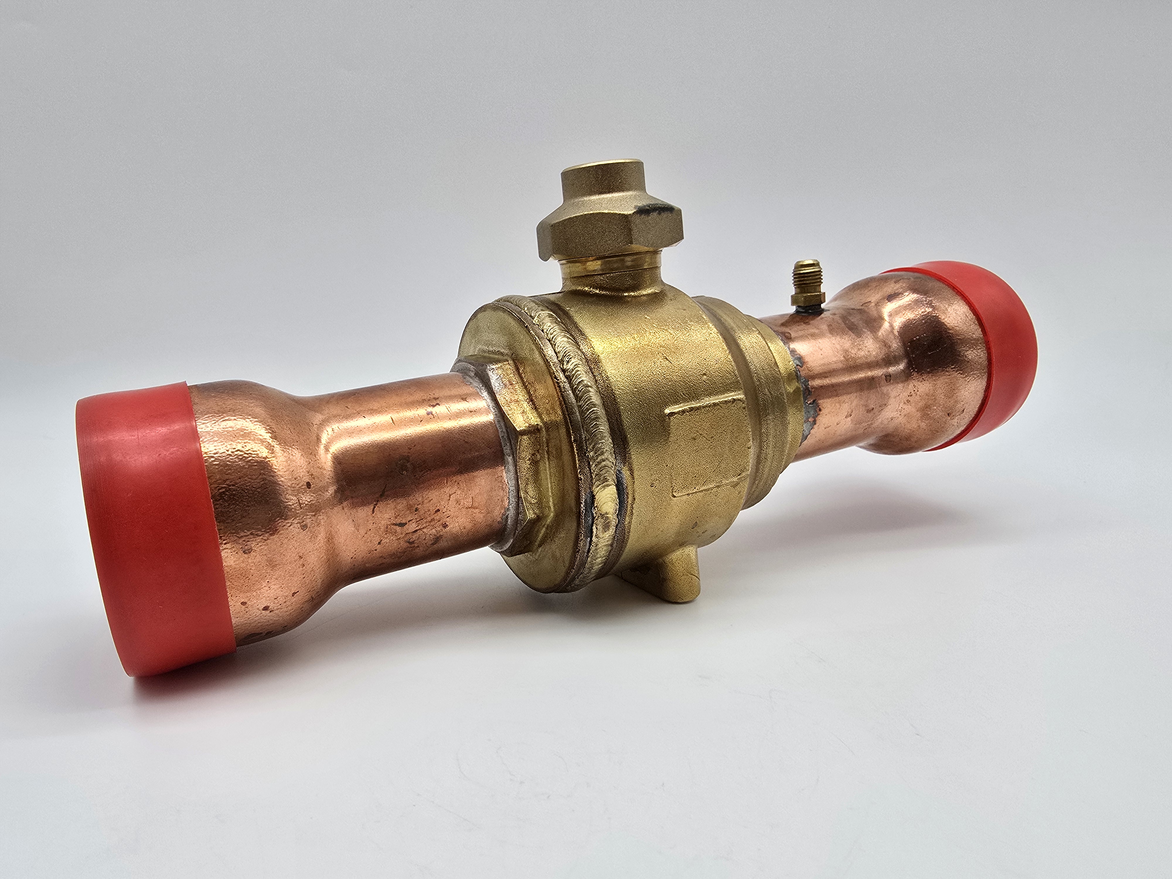ШАРОВОЙ ВЕНТИЛЬ С СЕРВИСНЫМ ШТУЦЕРОМ ILAMP, 2.5/8" (64mm) ODS, Kv=214 м3/час (6591/М64А)