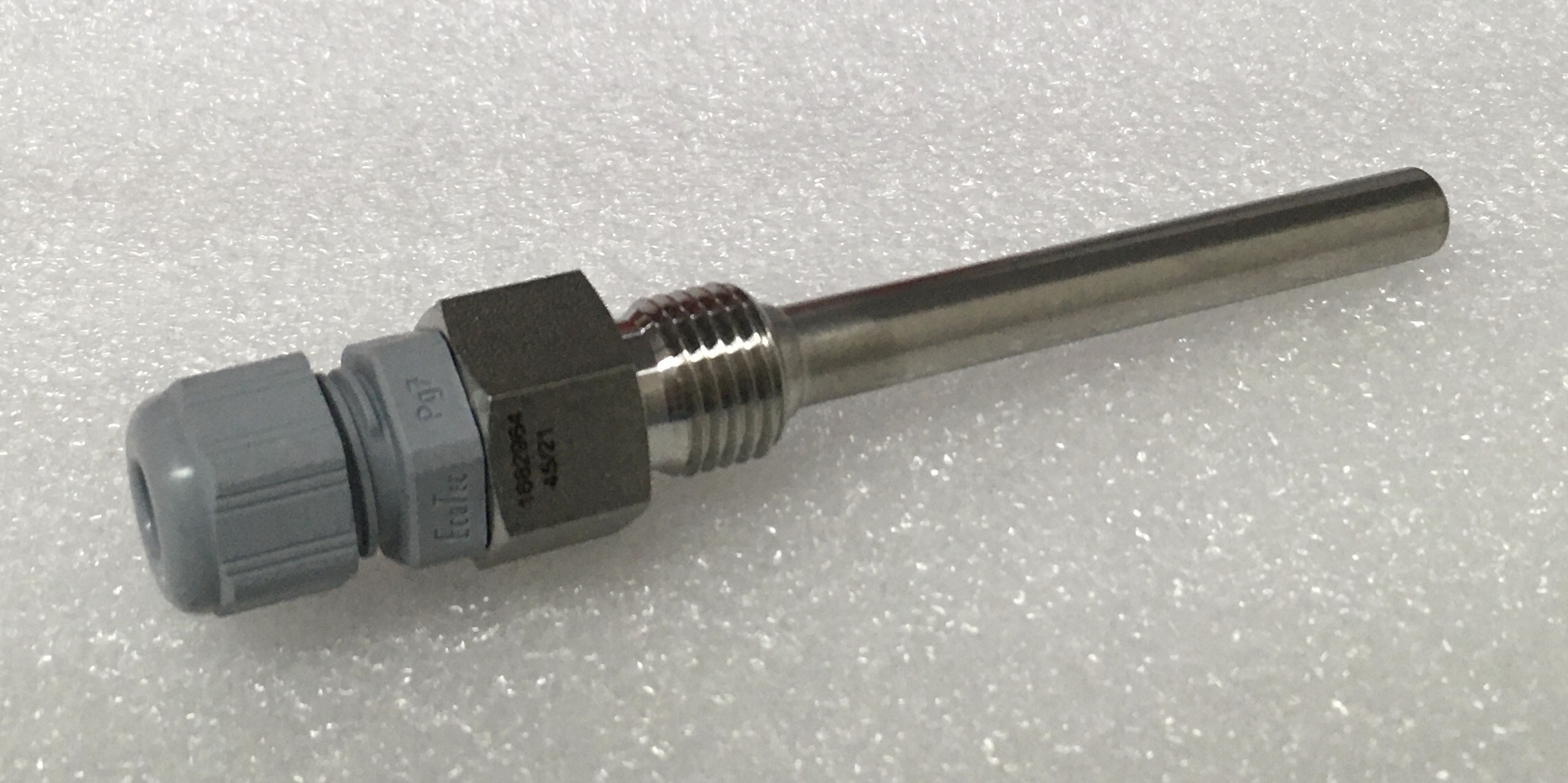 ГИЛЬЗА НЕРЖ.СТАЛЬ ДЛЯ ДАТЧИКА ТЕМПЕРАТУРЫ CAREL, STAINLESS STEEL AISI316 SOCKET 8X60MM 1/4INCH GAS.
