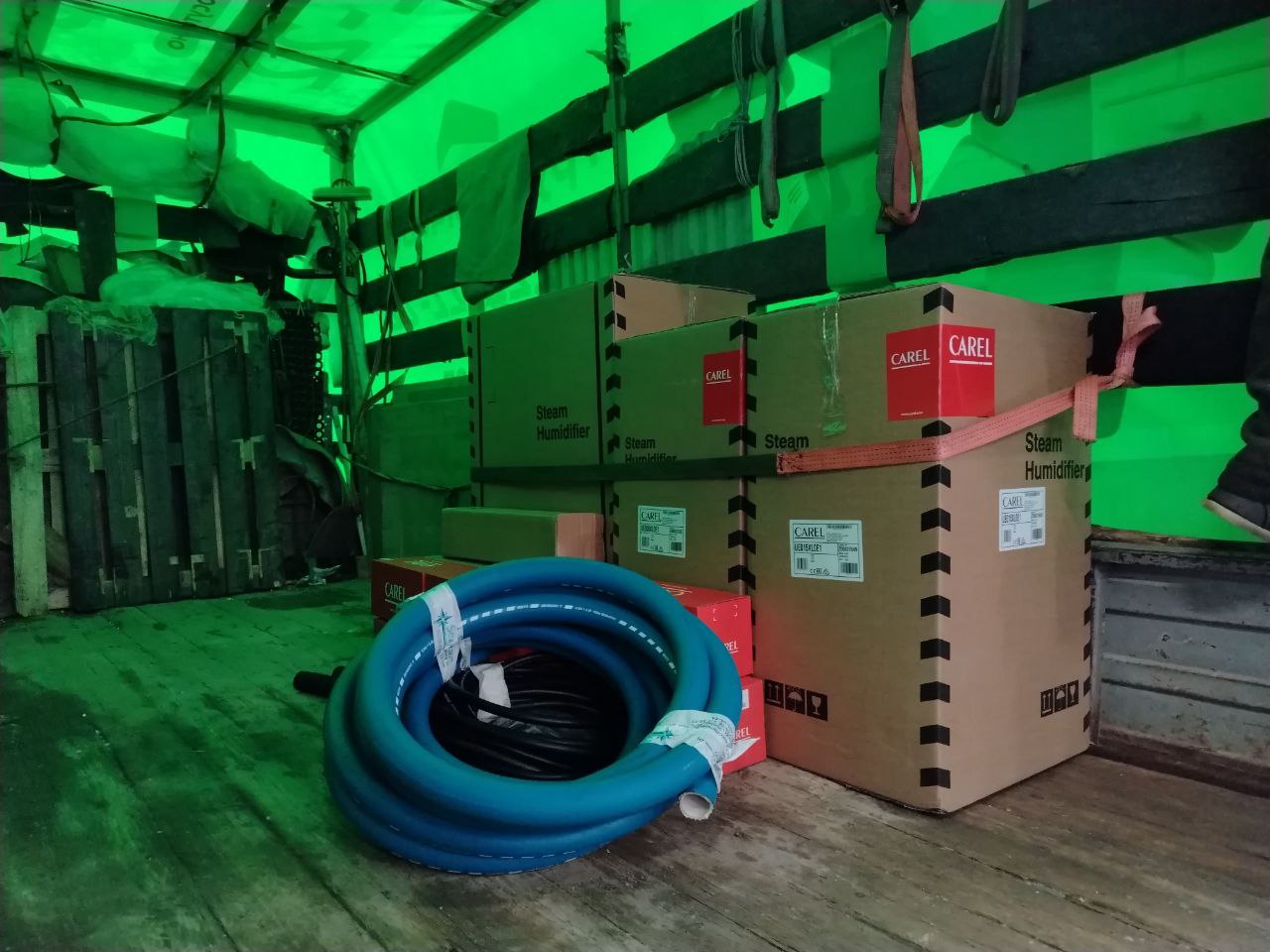 Отгрузка оборудования клиенту из Санкт-Петербурга