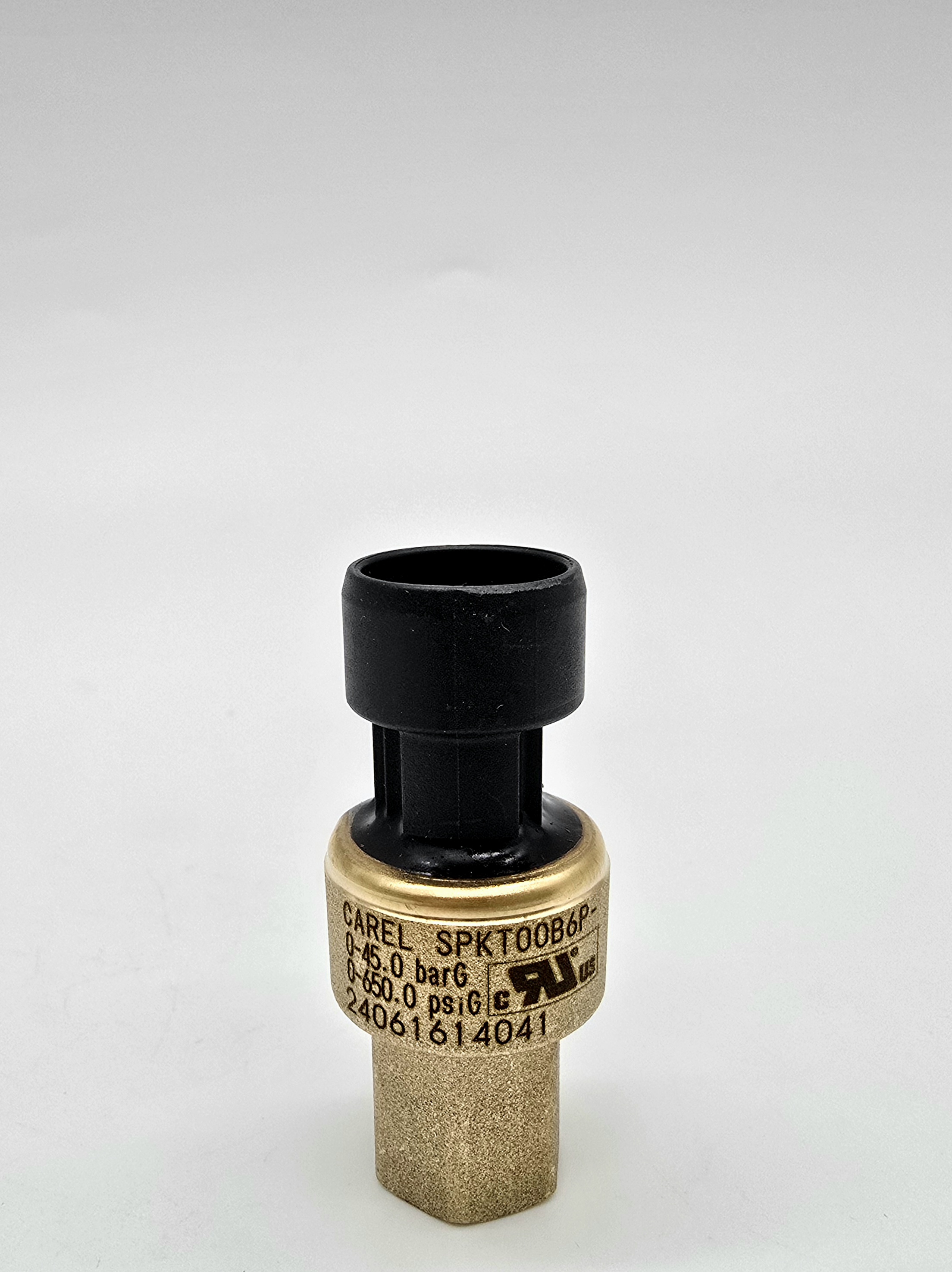 ДАТЧИК ДАВЛЕНИЯ CAREL PRESS. TRASD. Output: 0-5 V, Press. range: 0...45 BAR, Power supp. 5 VDC, Sealed gage, Packard, Female, 7/16"-20UNF, IP67, SPKT00B6P0