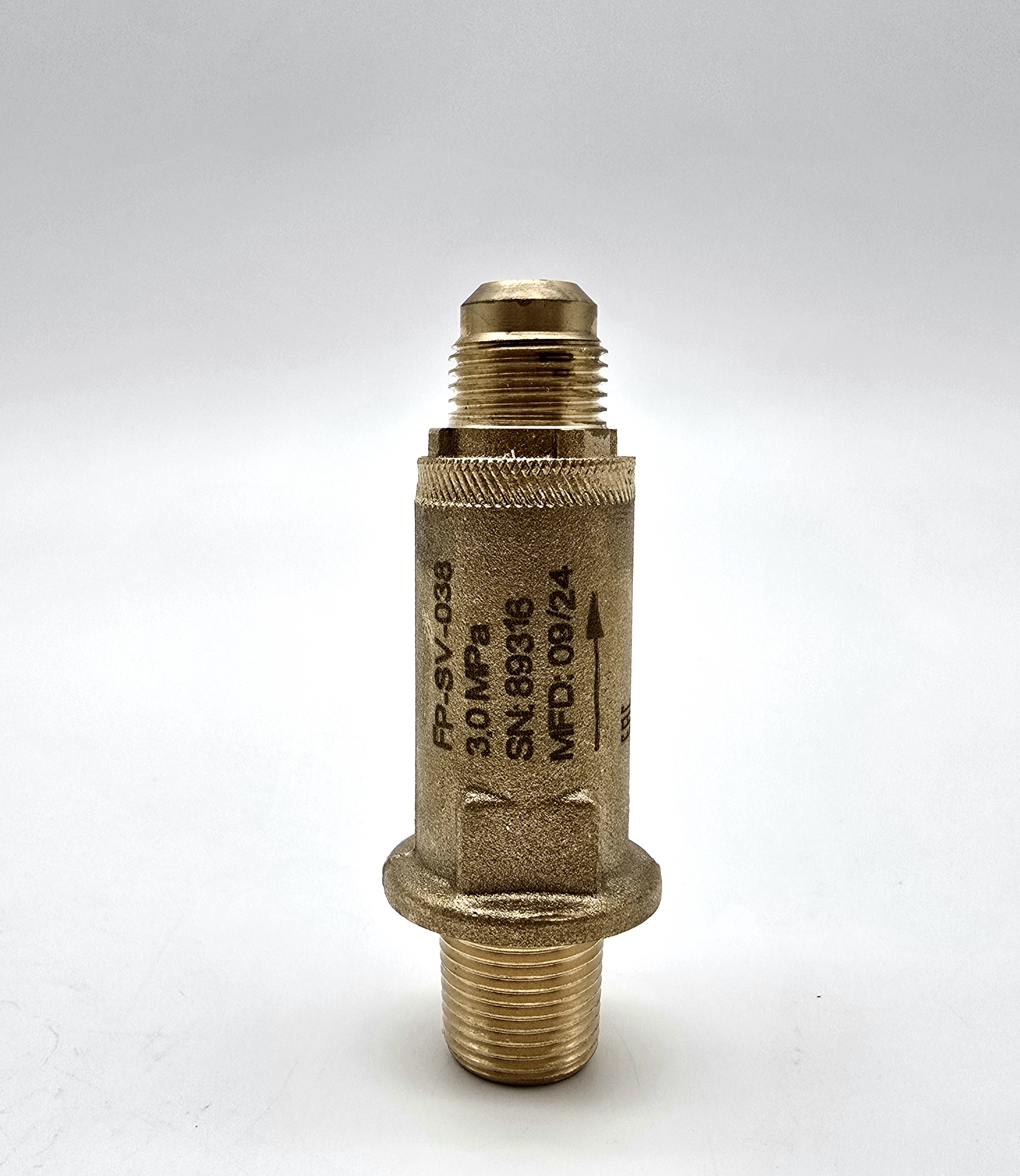 Клапан предохранительный FP-SV-038, 3/8"NPT x 3/8"SAE (28 бар)