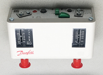 Реле давления сдвоенное Danfoss KP-15 060-124566, -0,5...5,5 / 8...30 бар, руч. / руч.
