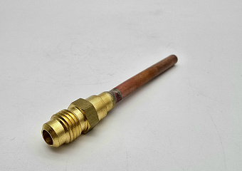 ШТУЦЕР (КЛАПАН ШРЕДЕРА) НА ТРУБКЕ 90 ММ CASTEL Access Fitting 1/4" Flare -Tube 6 x 90, 8350/X03