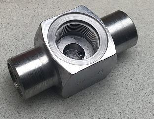Корпус для пилотных клапанов типа CVH Danfoss 027F1160
